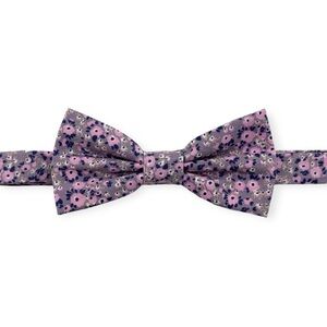 Smoky Lavender Ditsy Floral Pre-Tied Boys Bow Tie